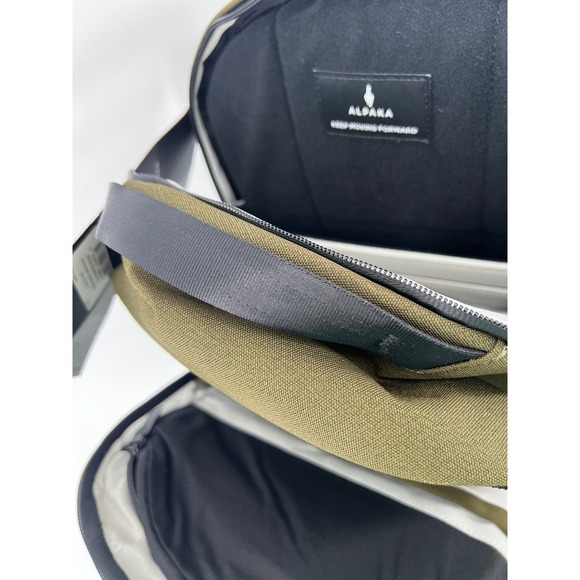 Alpaka Metro Backpack Pro Olive Green Water Resistant Padded Laptop Bag NEW - Picture 4 of 10